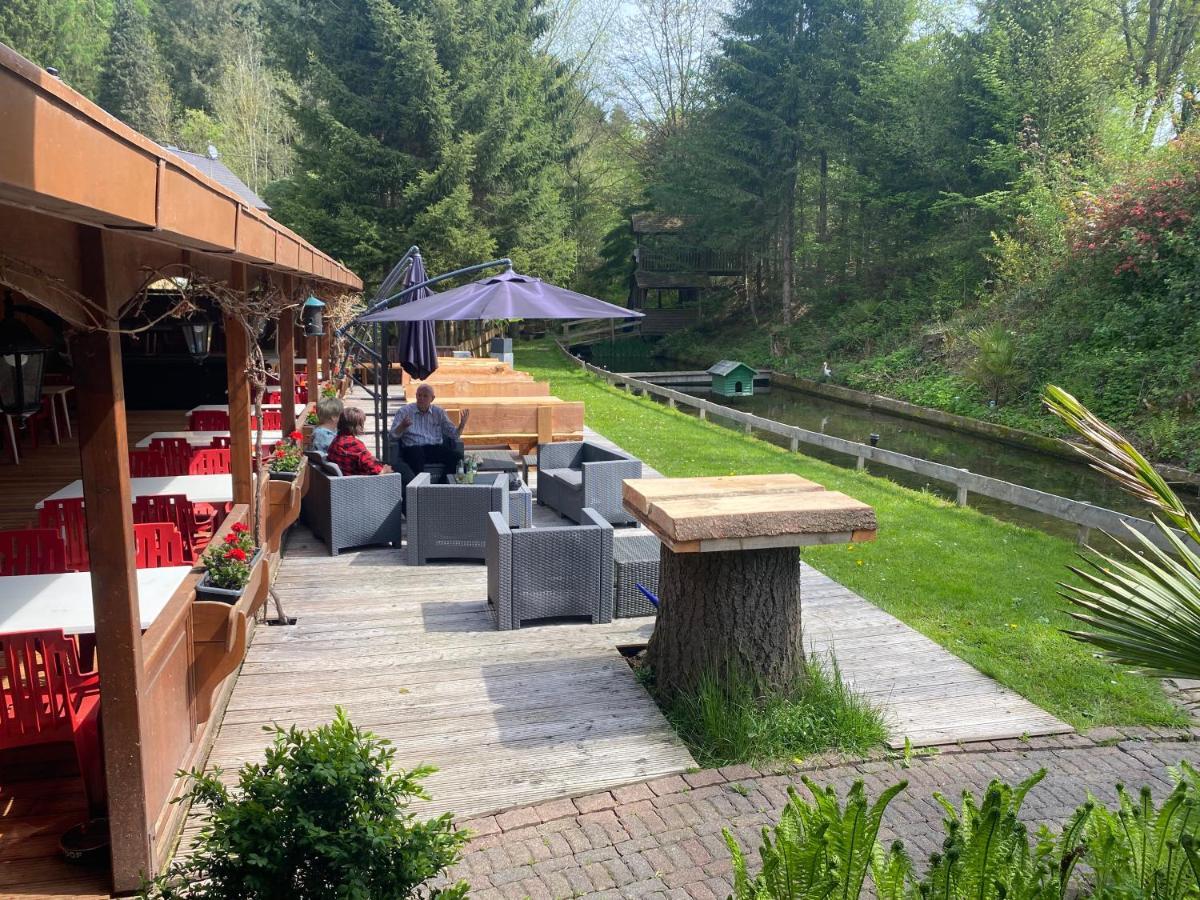 Hotel-Restaurant Theis-Muehle Biersdorf Exterior foto
